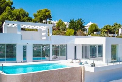 Вилла класса люкс в Moraira, продажа