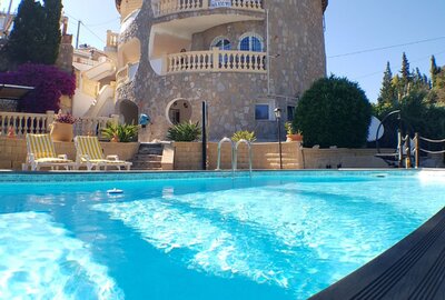 Вилла класса люкс в Calpe / Calp, la canuta, продажа