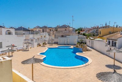 Вилла в Torrevieja, Los altos, продажа