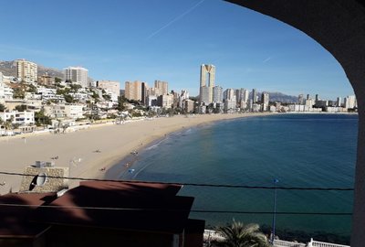 Вилла в Benidorm, Cala, продажа