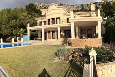 Вилла класса люкс в Altea, продажа