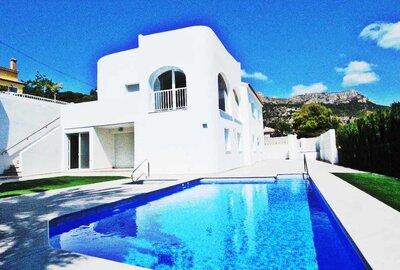 Вилла класса люкс в Calpe / Calp, продажа