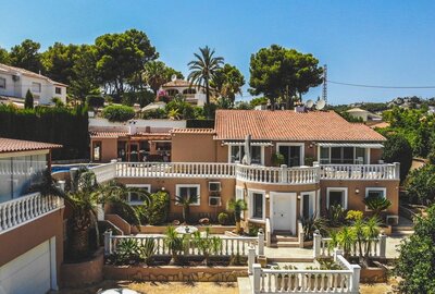 Вилла класса люкс в Moraira, продажа