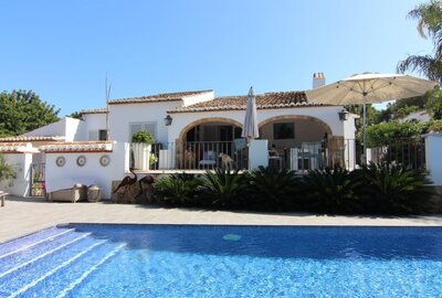 Вилла класса люкс в Jávea, El Tosalet, продажа