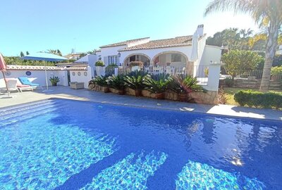 Вилла класса люкс в Jávea, El Tosalet, продажа