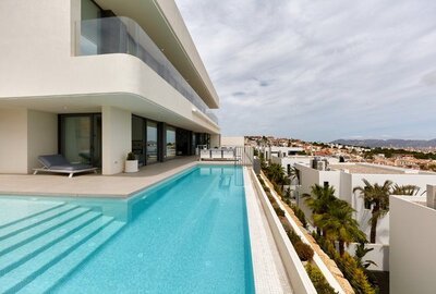 Вилла класса люкс в Finestrat, продажа