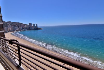 Апартамент в Benidorm, 1º LINEA PLAYA LEVANTE, продажа