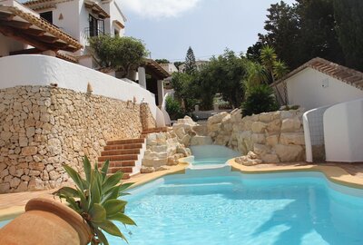 Вилла класса люкс в Moraira, El Portet, продажа