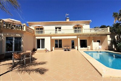 Вилла класса люкс в Moraira, Moraira, продажа