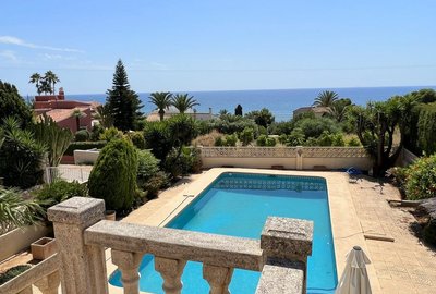 Вилла в Calpe / Calp, Les Bassetes, продажа