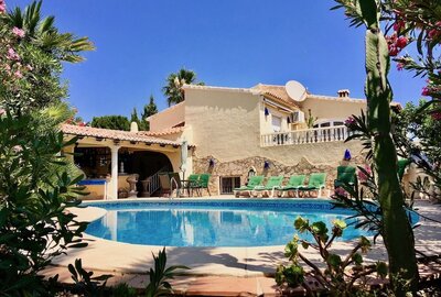 Вилла в Moraira, MORAIRA, продажа