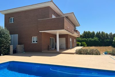 Вилла в La Nucía, Varadero, продажа
