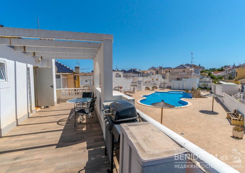 Вилла в Torrevieja, Los altos, продажа