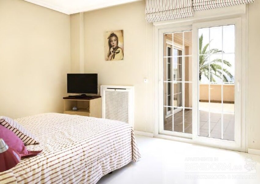 Вилла класса люкс в Villajoyosa, Avenida Almadraba, продажа