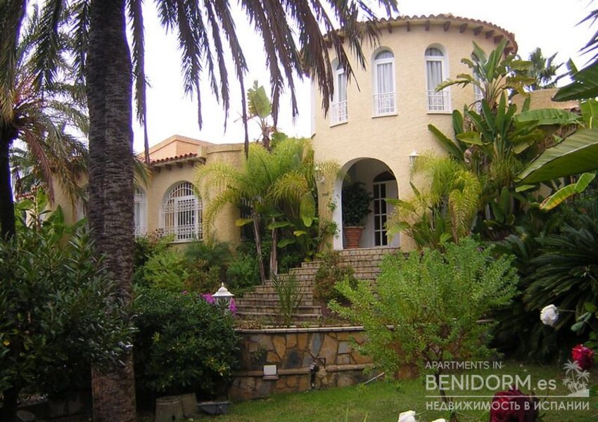 Вилла в La Nucía, Nucia Hills, продажа