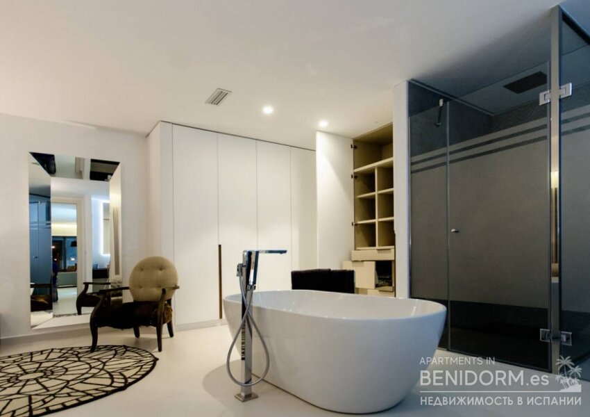 Вилла класса люкс в Dehesa de Campoamor, продажа