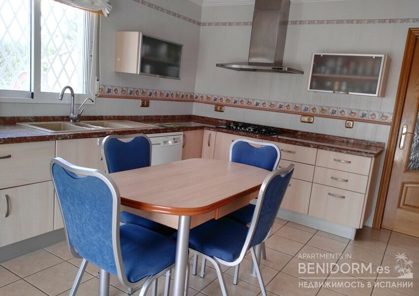 Вилла в Elche, Elche, продажа