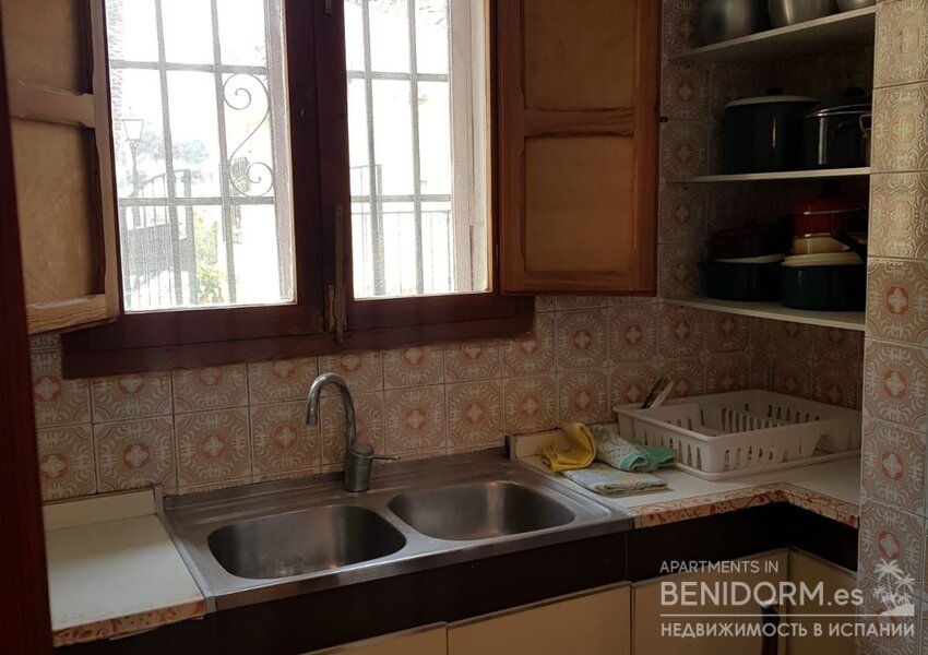 Сельский дом в Polop de la Marina, Chirles, продажа