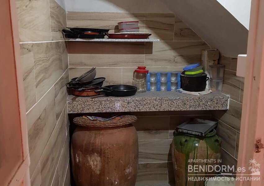 Сельский дом в Polop de la Marina, Chirles, продажа