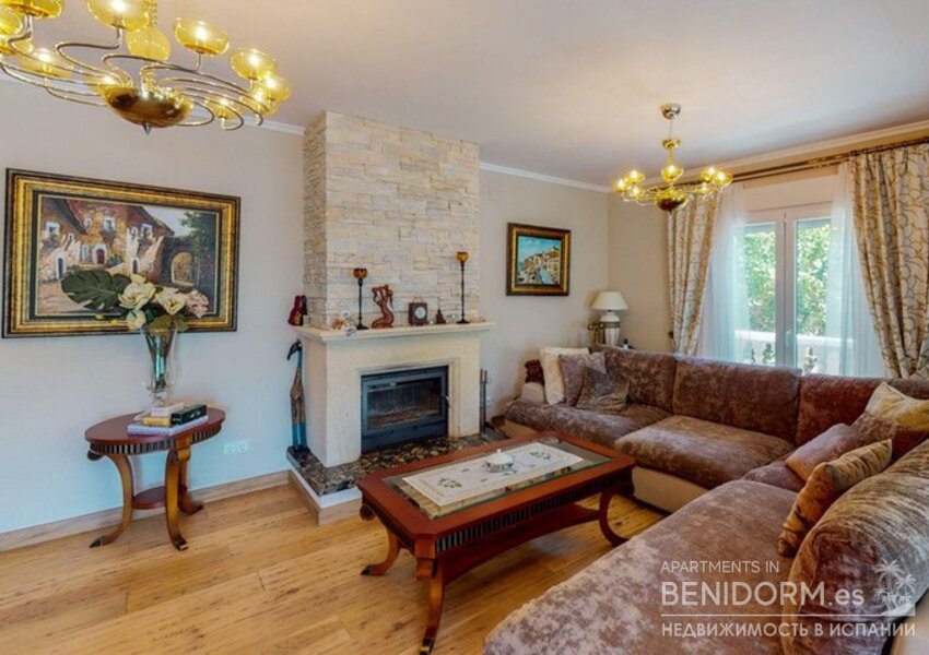 Вилла класса люкс в Moraira, продажа