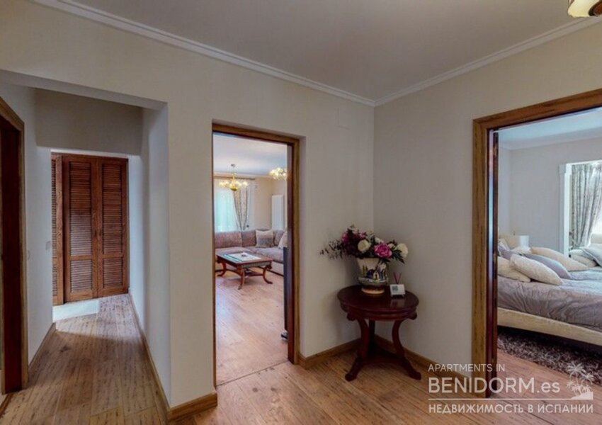 Вилла класса люкс в Moraira, продажа