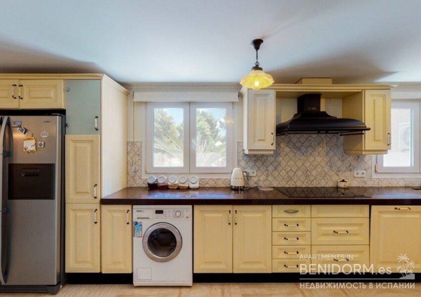 Вилла класса люкс в Moraira, продажа