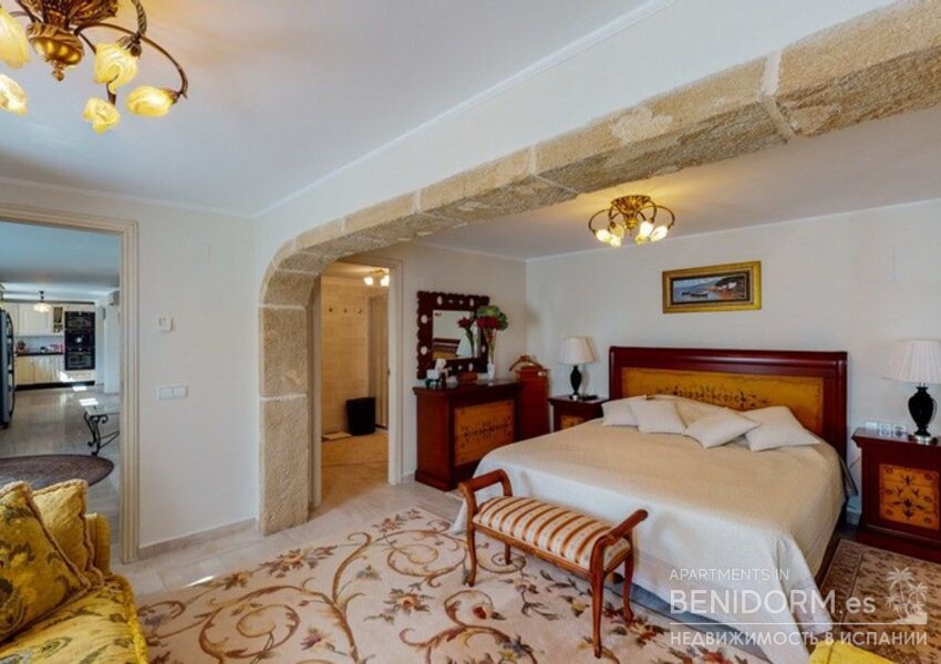 Вилла класса люкс в Moraira, продажа