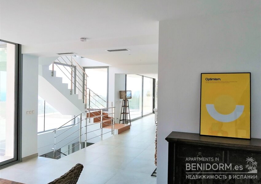 Вилла в Moraira, El Portet, продажа