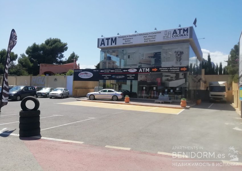 Коммерческое помещение в La Nucía, CV70 Benidorm - La Nucia, продажа