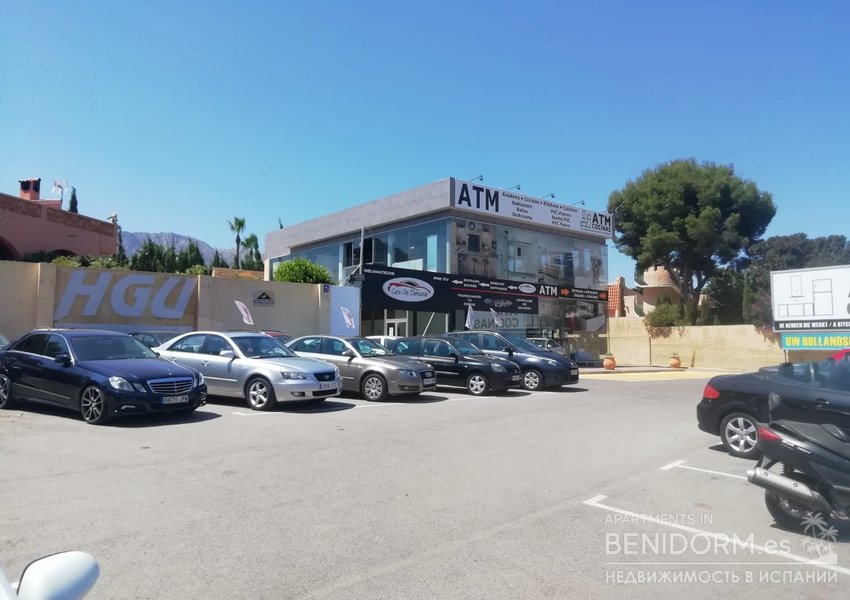 Коммерческое помещение в La Nucía, CV70 Benidorm - La Nucia, продажа