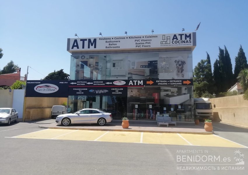 Коммерческое помещение в La Nucía, CV70 Benidorm - La Nucia, продажа