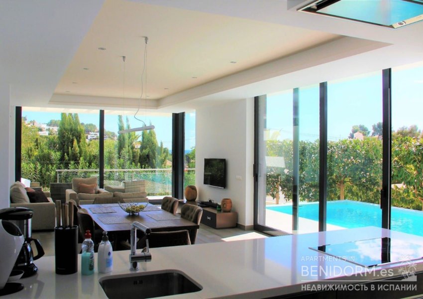 Вилла класса люкс в Benissa, Benissa costa, продажа