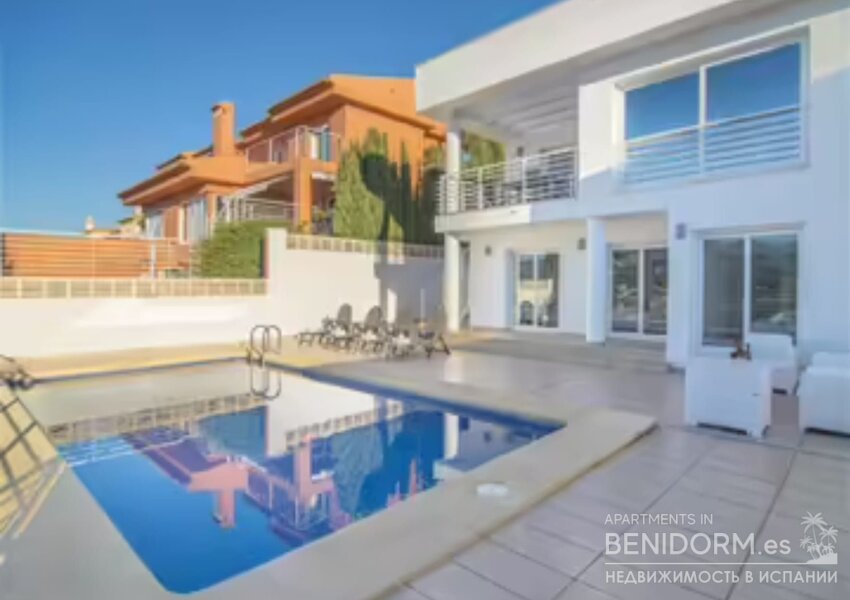 Вилла в Calpe / Calp, продажа