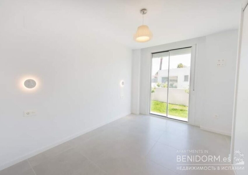 Вилла класса люкс в San Juan de Alicante, продажа