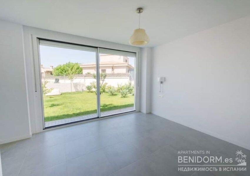 Вилла класса люкс в San Juan de Alicante, продажа