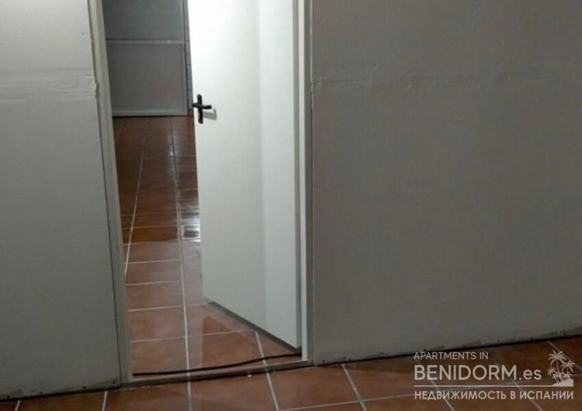 Коммерческое помещение в Villajoyosa, GUARDIA CIVIL, продажа