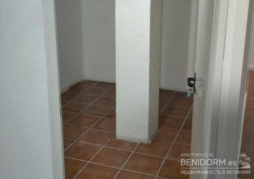 Коммерческое помещение в Villajoyosa, GUARDIA CIVIL, продажа