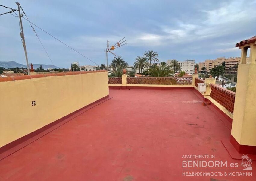 Вилла в El Albir / L'Albir, MCDONALDS, продажа