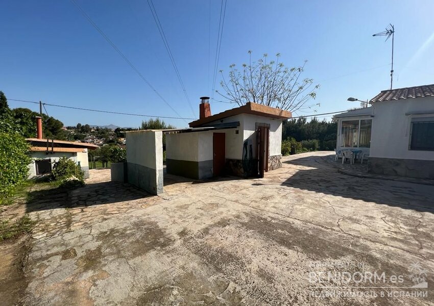 Дом в деревне в Alicante, продажа