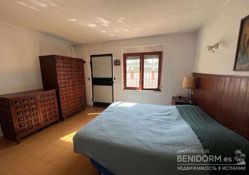 Дом в деревне в Alicante, продажа