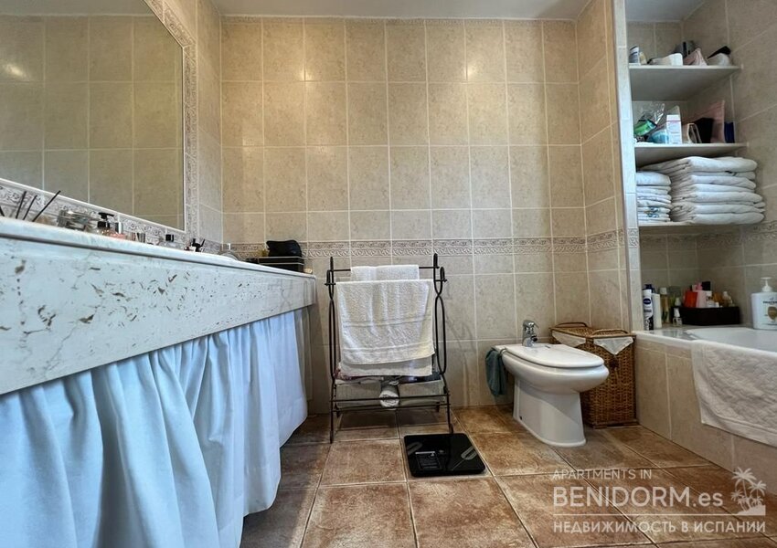 Вилла в La Nucía, Barranco Hondo, продажа