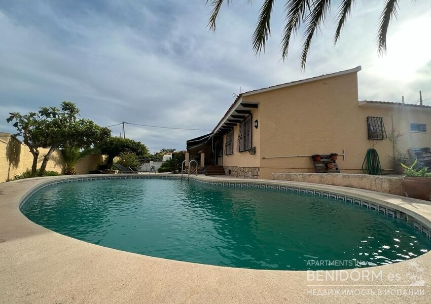 Вилла в La Nucía, Barranco Hondo, продажа