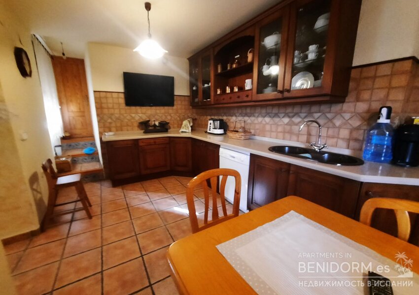 Сельский дом в Polop de la Marina, продажа