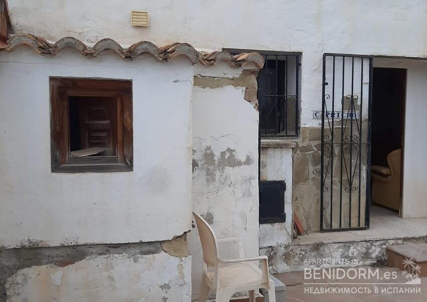 Дом из ряда жилого комплекса в Calpe / Calp, продажа