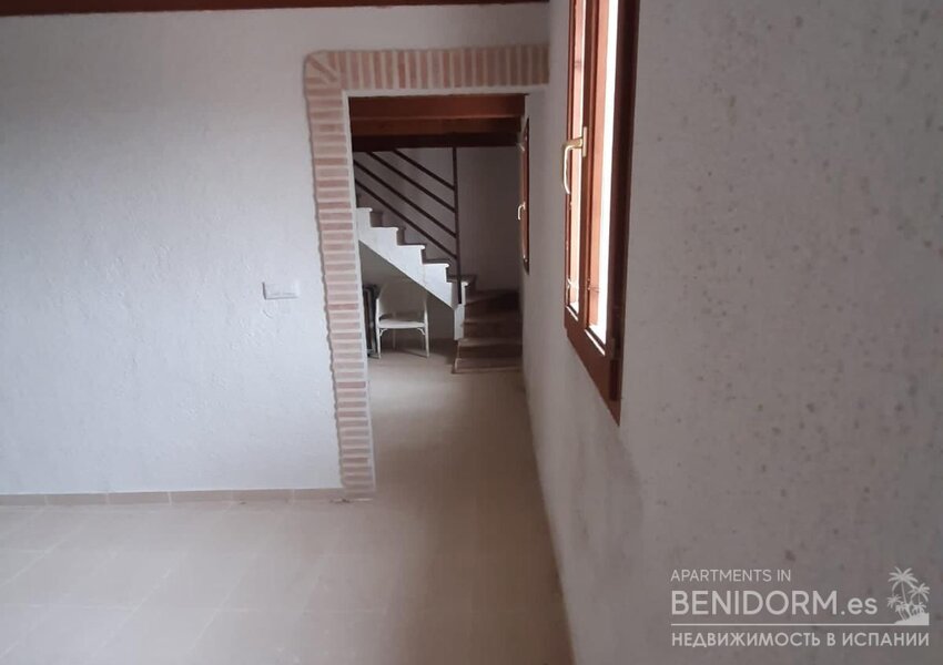 Дом из ряда жилого комплекса в Calpe / Calp, продажа
