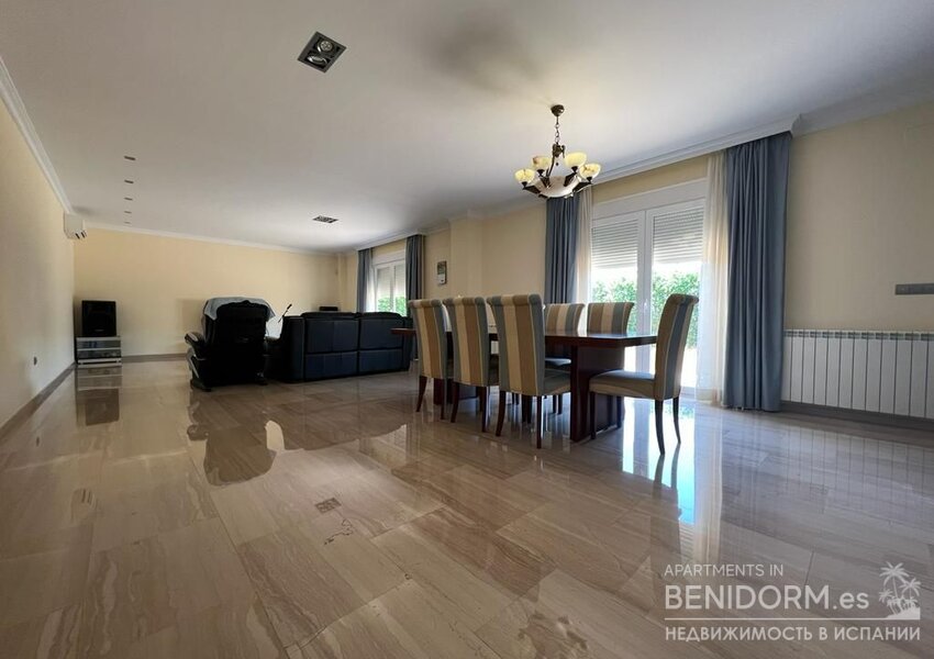 Вилла в La Nucía, Varadero, продажа