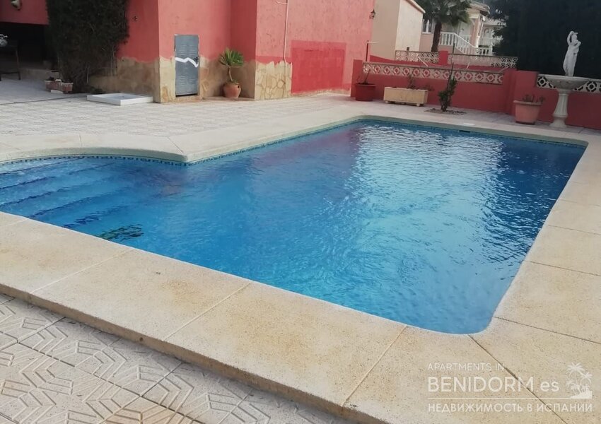 Вилла в Calpe / Calp, La Merced, продажа