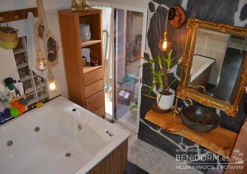 Дом из ряда жилого комплекса в Benidorm, продажа