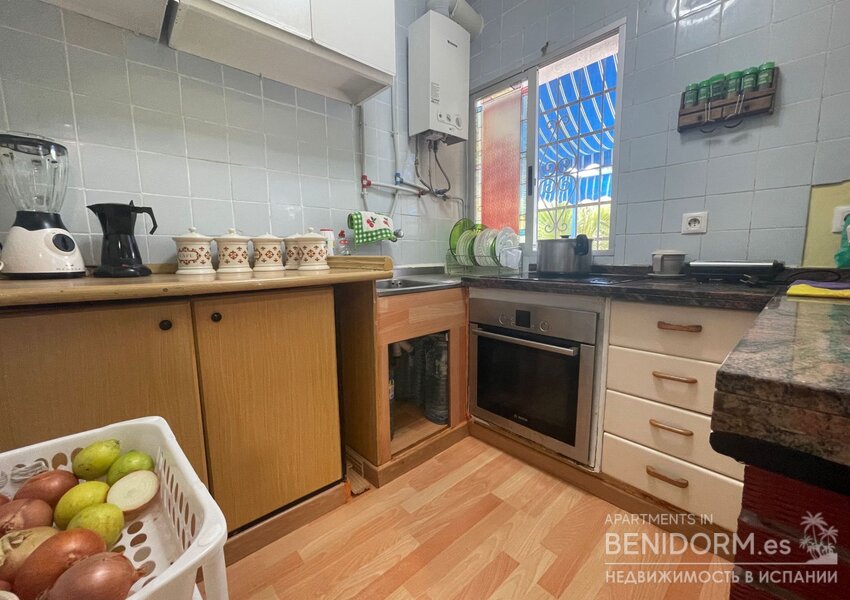 Дом в деревне в Benidorm, продажа
