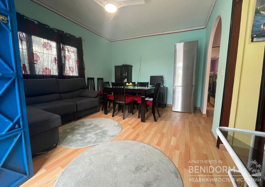 Дом в деревне в Benidorm, продажа
